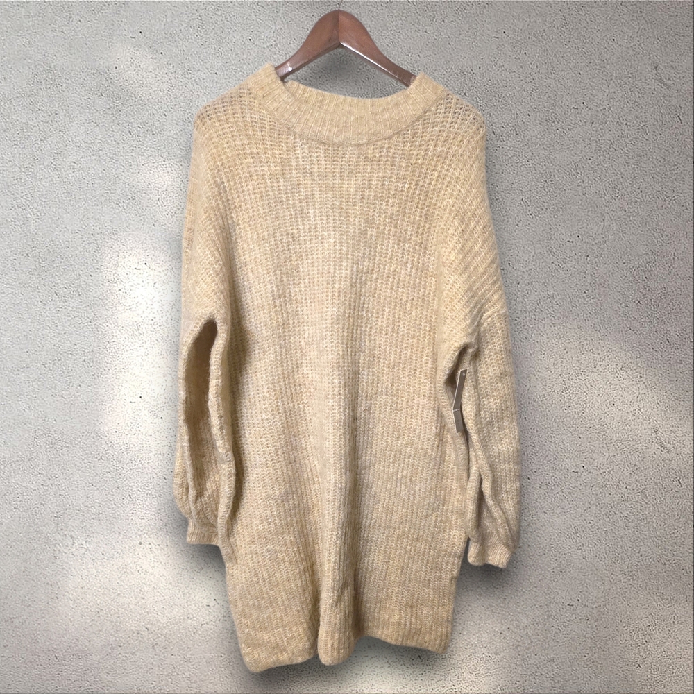 L - NWT Listicle Oatmeal Ribbed Fuzzy Sweater Midi Dress